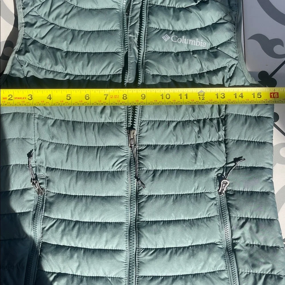 Columbia Omni Shield Sage Green Vest size xs - Picture 6 of 10